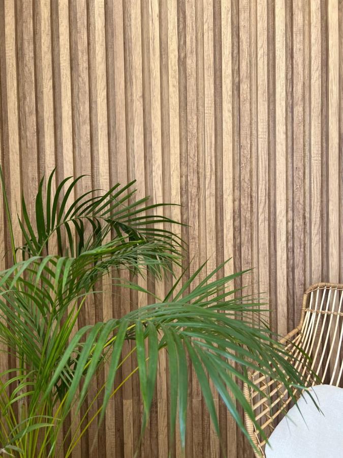 Hotel Caucasia Ngoại thất bức ảnh